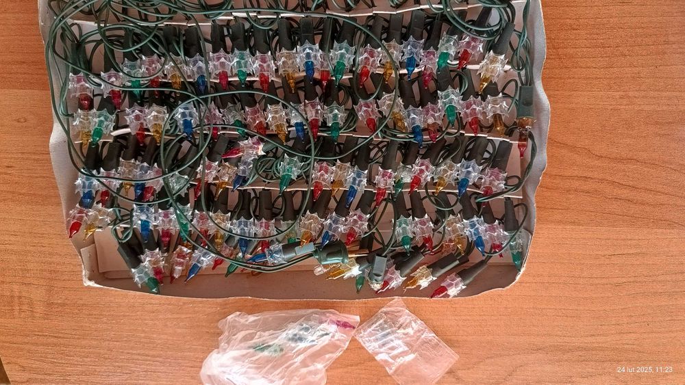 Łańcuch świetlny na choinkę 100 lampek PRL