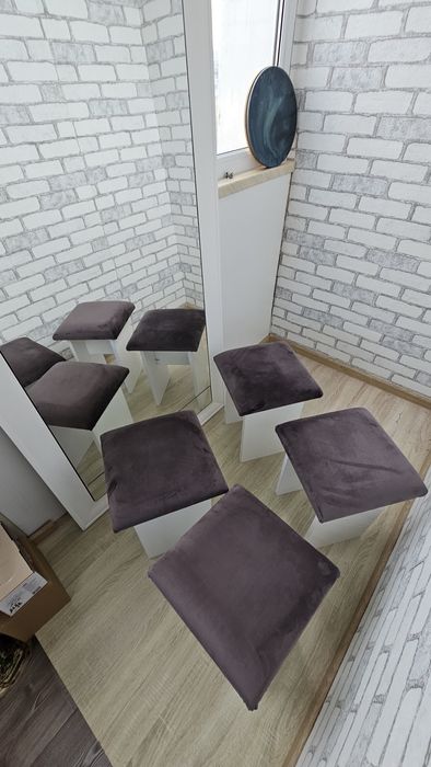 Мягка табуретка (пуфи) 330×330×450