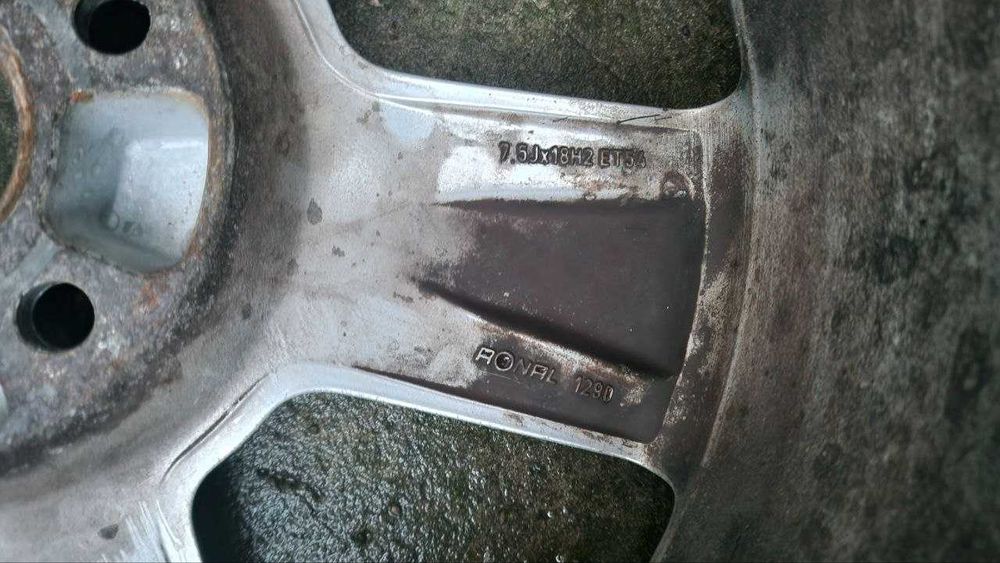 Диски Audi A3 8p Ronal 7,5J R18  ET54 5x112