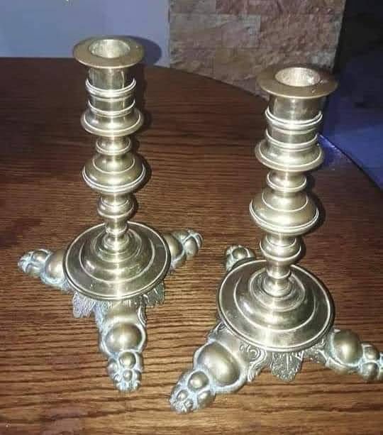 Бронзові підсвічники канделябри