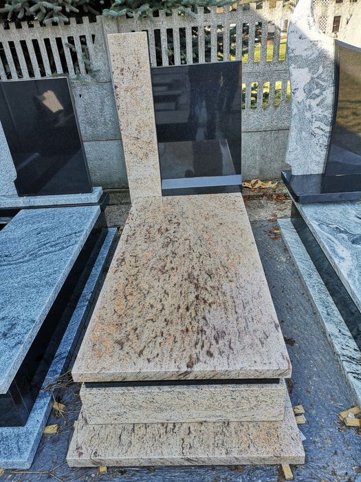 Nagrobki piwniczne, ziemne gotowe wzory oraz na zamówienie.