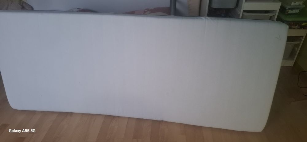 Oddam/ wymienię dwa materace ikea 90x200