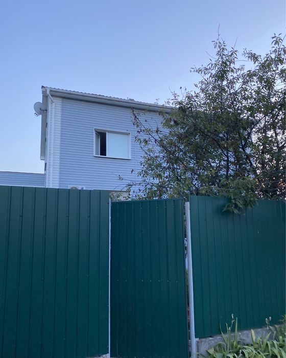 Продам котедж. Святопетрівське