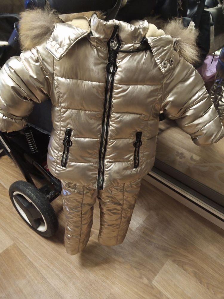 Детский теплый костюм, комбинезон, куртка и штаны, как новый