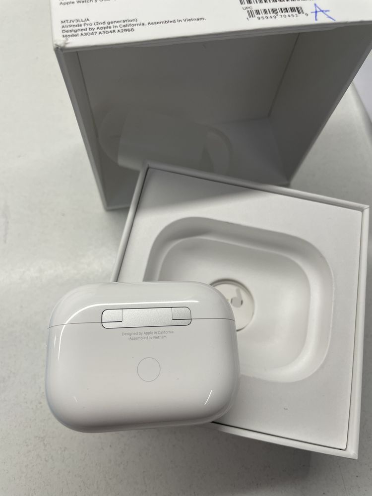 Airpods pro 2 c/ magsafe