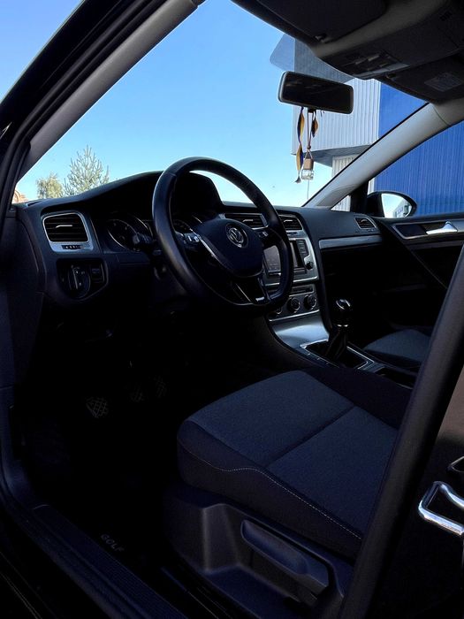 Volkswagen Golf Vll