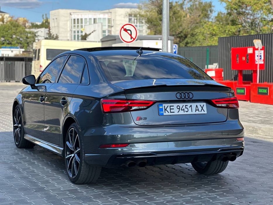 Audi S3 2017 рестайлинг