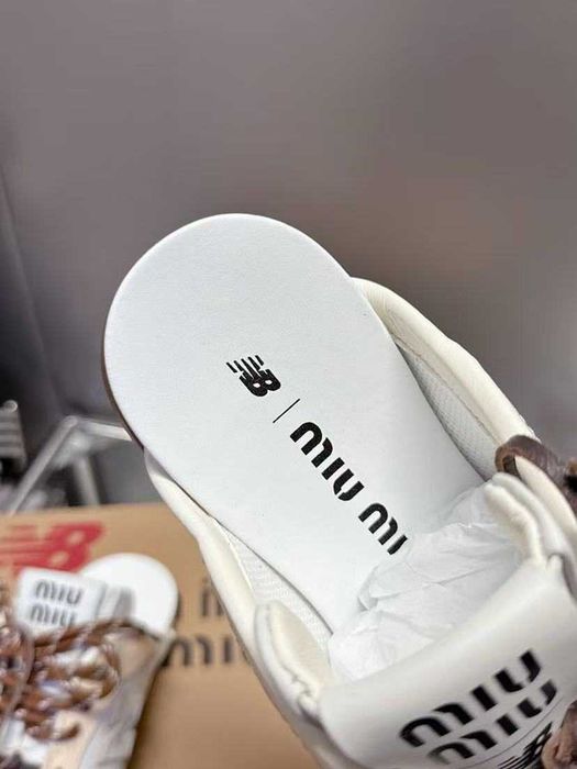 Buty Trampk New Balance 530 SL Mule Miu Miu Beige R.39