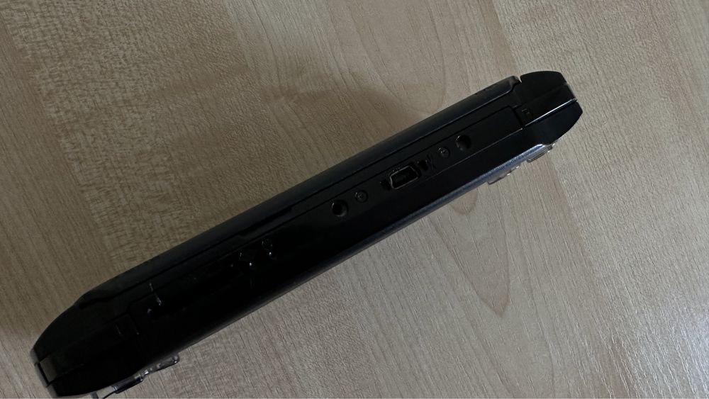 PSP Street Sony приставка
