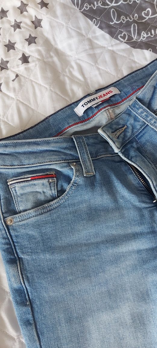 Spodnie jeansowe Tommy Jeans