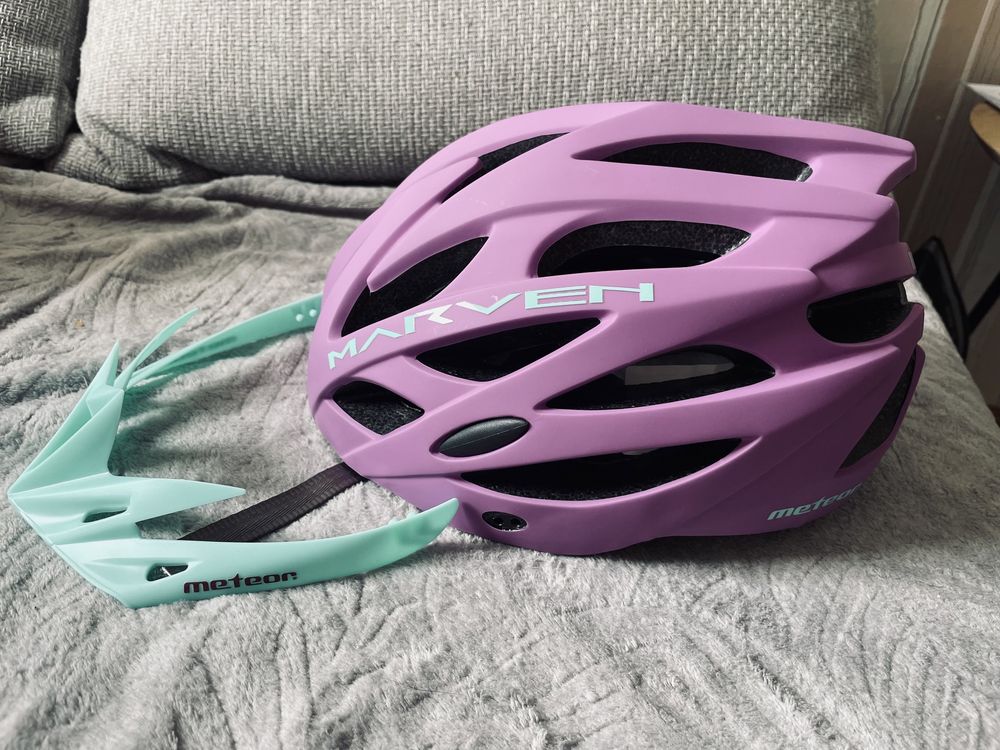 Kask rowerowy Meteor Marven r. L 58-61 fioletowy