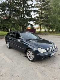 Mercedes Benz c270 w203