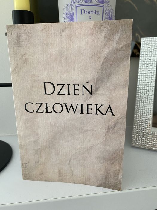 Dzień czlowieka Robert Łaziński filozofia ego Bòg filozoficzna