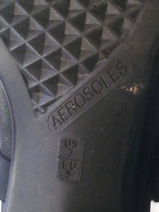 Botins de senhora novos