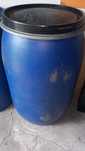 Beczka 200l. Plastikowa