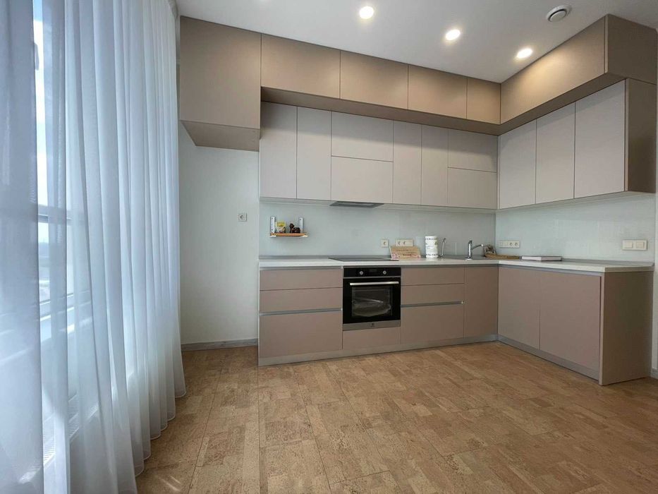 Продам шикарную 3-квартиру 82м2/ЖК Грани/Дафи/Звездный бул/пр-т. Науки