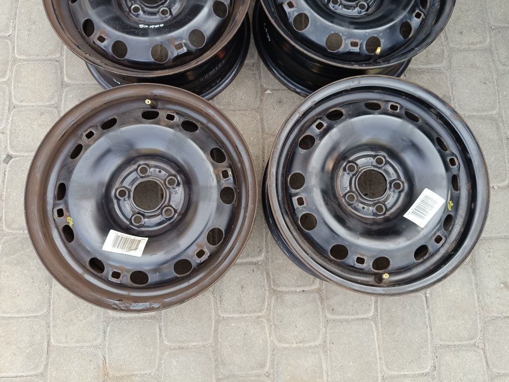 Stalowe felgi  15" 5x100 golf 4 polo fabia ibiza