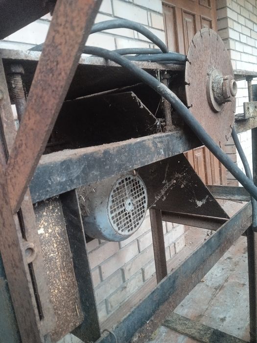 Циркулярка с фуганком 380-Вольт