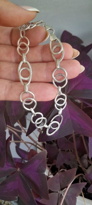 Срібний брослет довжина 20 см в дуже гарному стані,одягала лише 5 раз