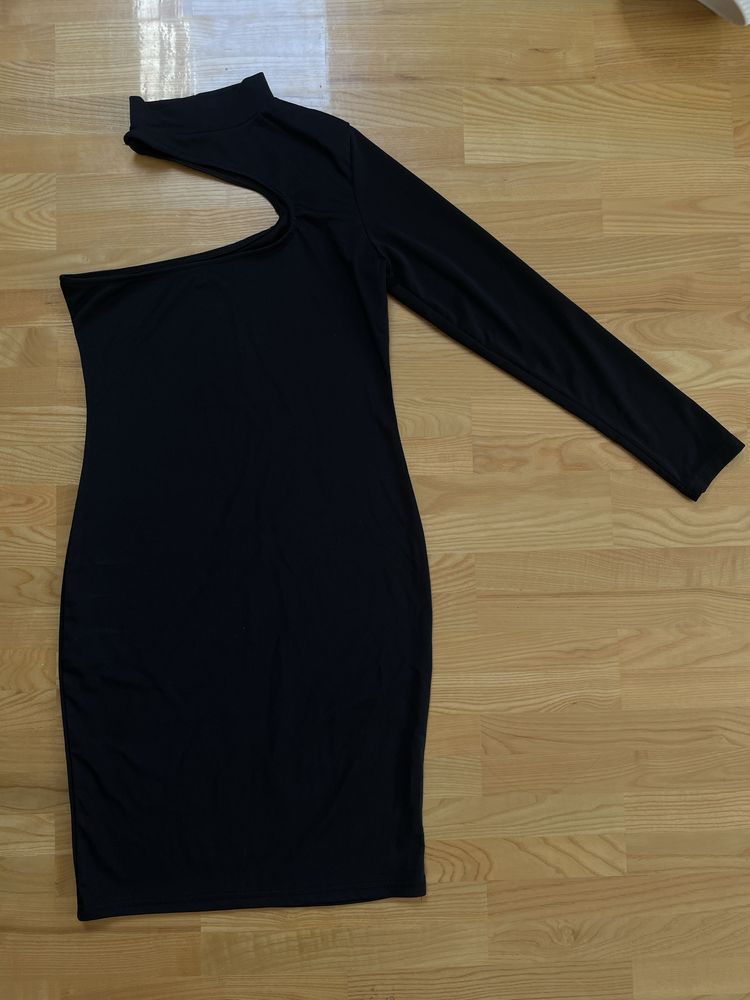 Mała czarna czarna sukienka rozmiar S