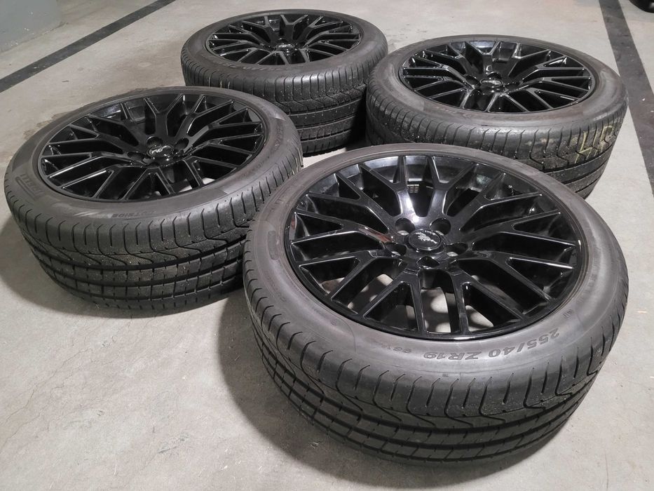 Felgi + w cenie opony letnie Pirelli Mustang czarne 19 cali 5 x 114,3