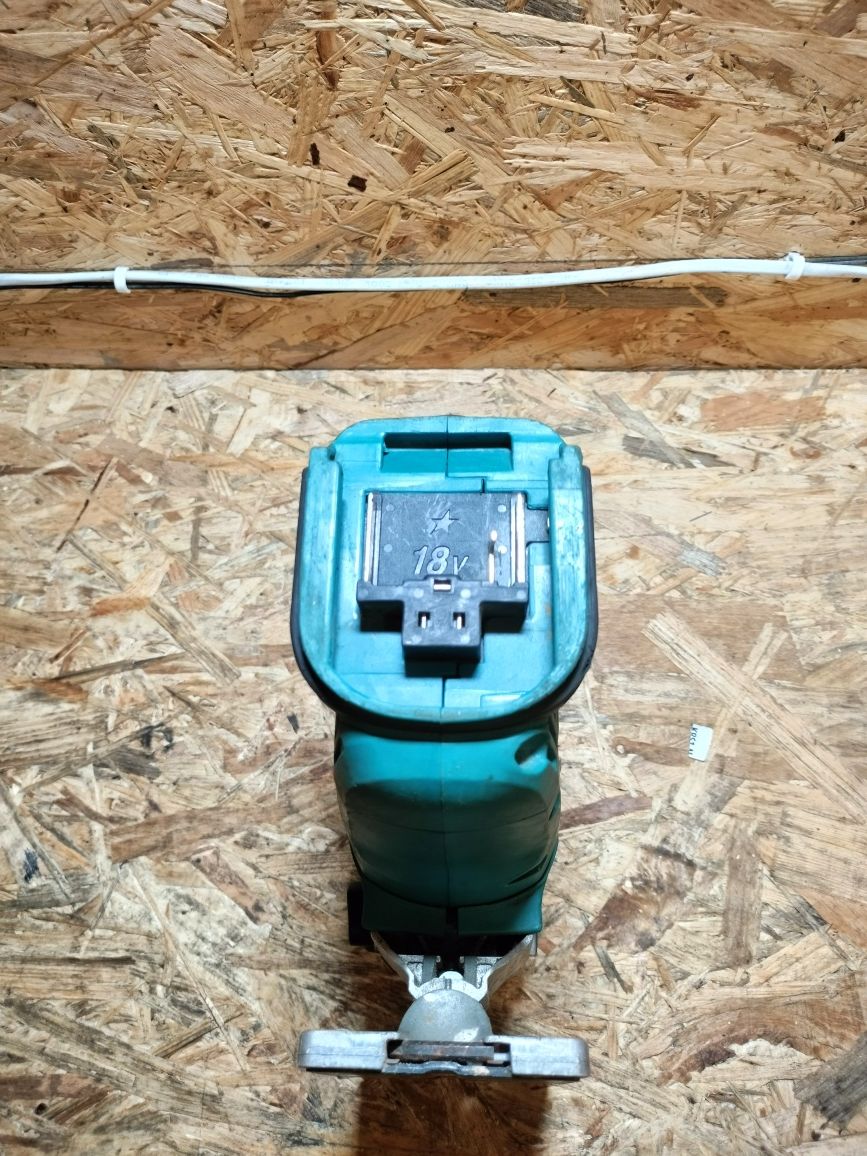 Wyrzynarka Makita DJV180 wyrzynarka Makita LXT  akumulatorowa wyrzynar