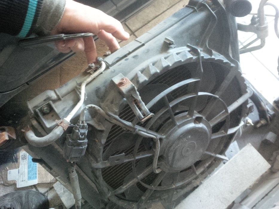 ceed 1 kia  lift  atrapa zderzak lampa lewa