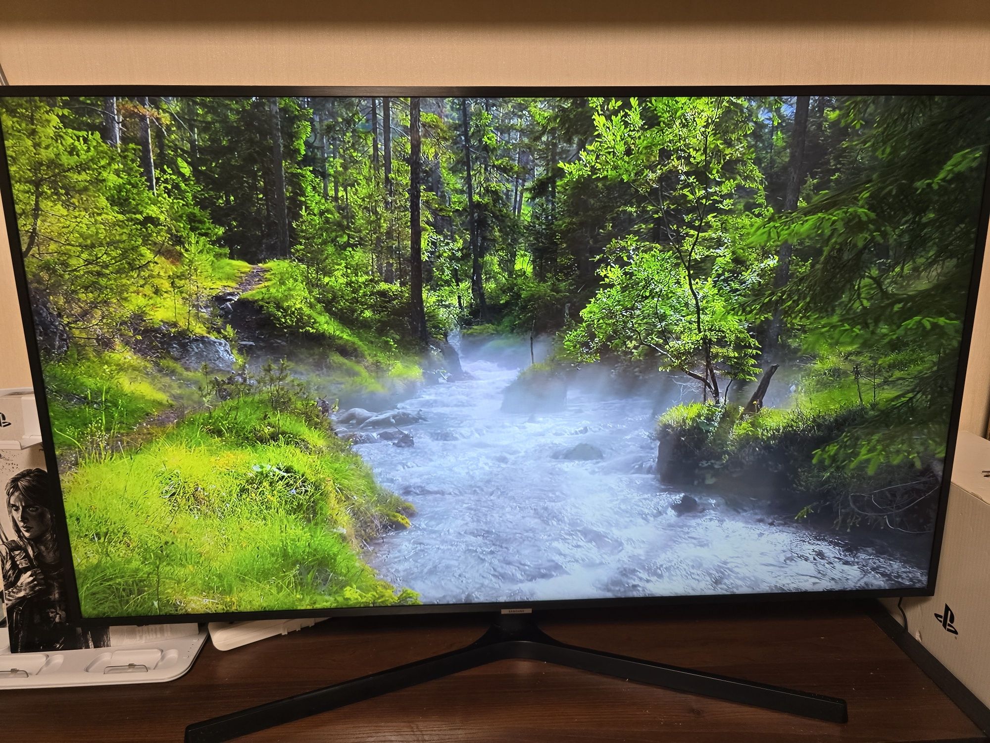 4k телевізор Samsung 55 Led (Dolby Atmos)