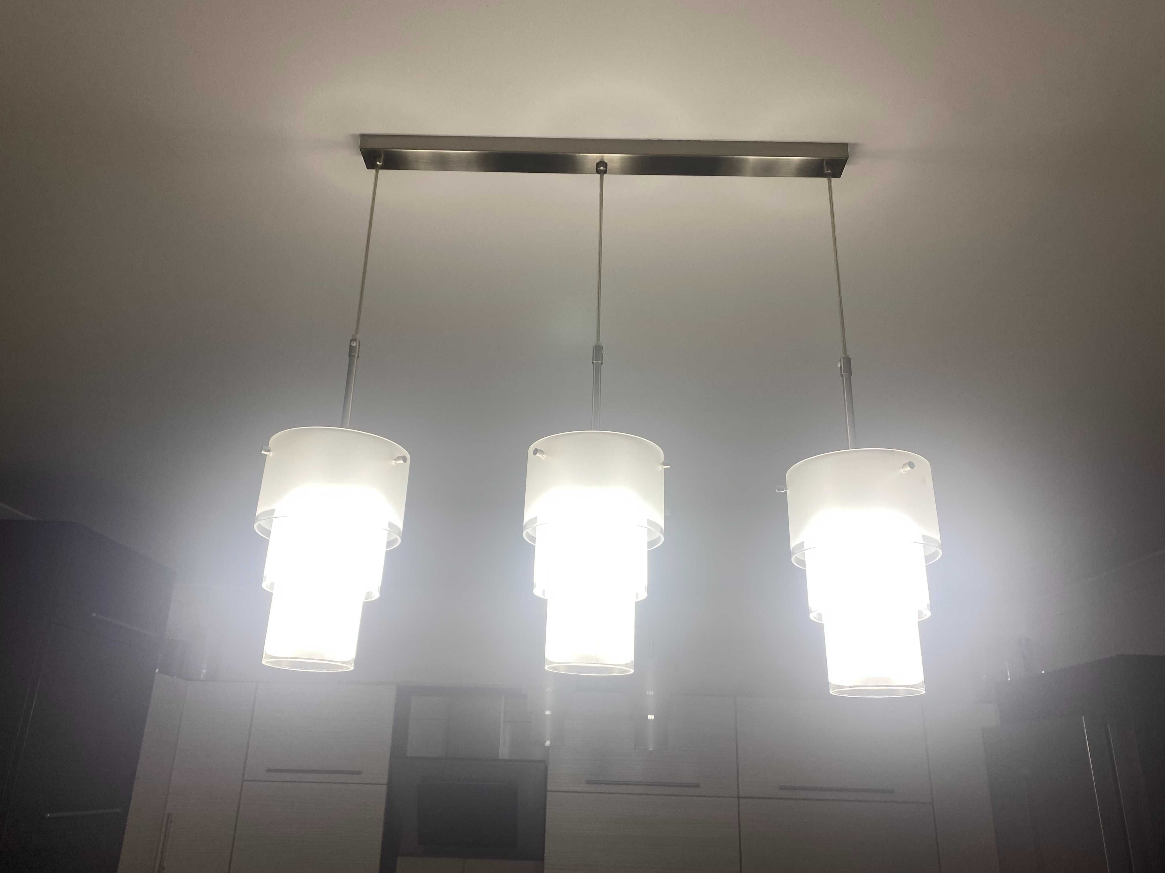 Lampy wiszące szklane