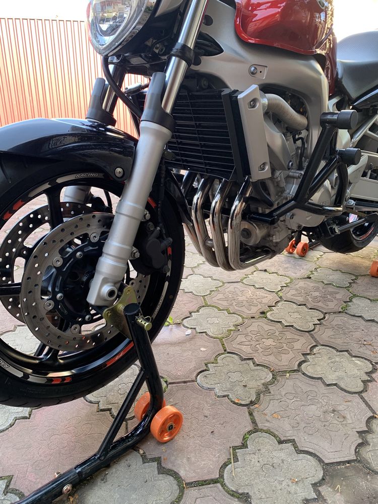 Yamaha fz6n 2005