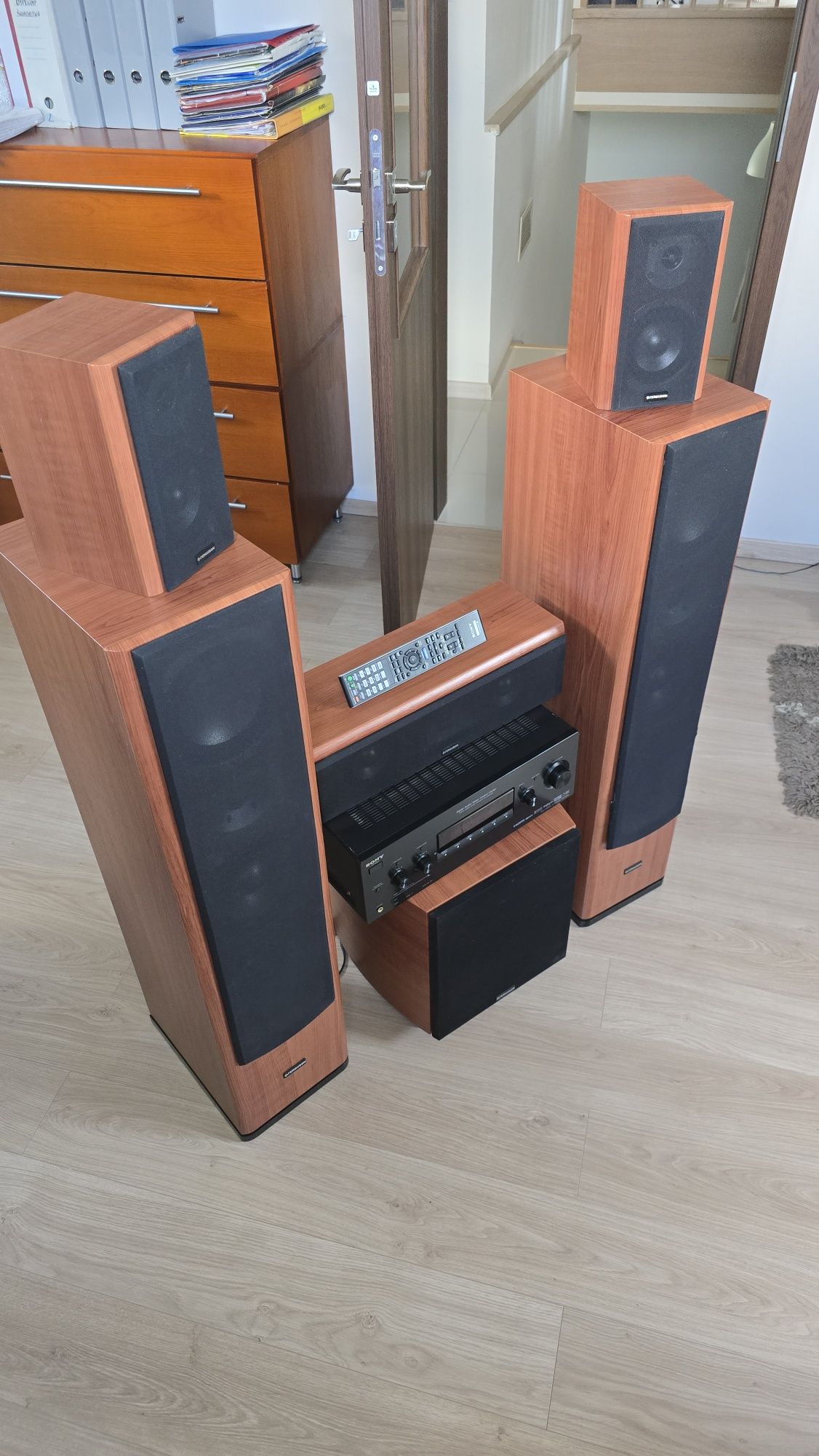 Zestaw Audio 5.1 Ferguson + Amplituner Sony STR-DG820