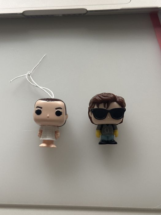 Stranger things kinder ovo