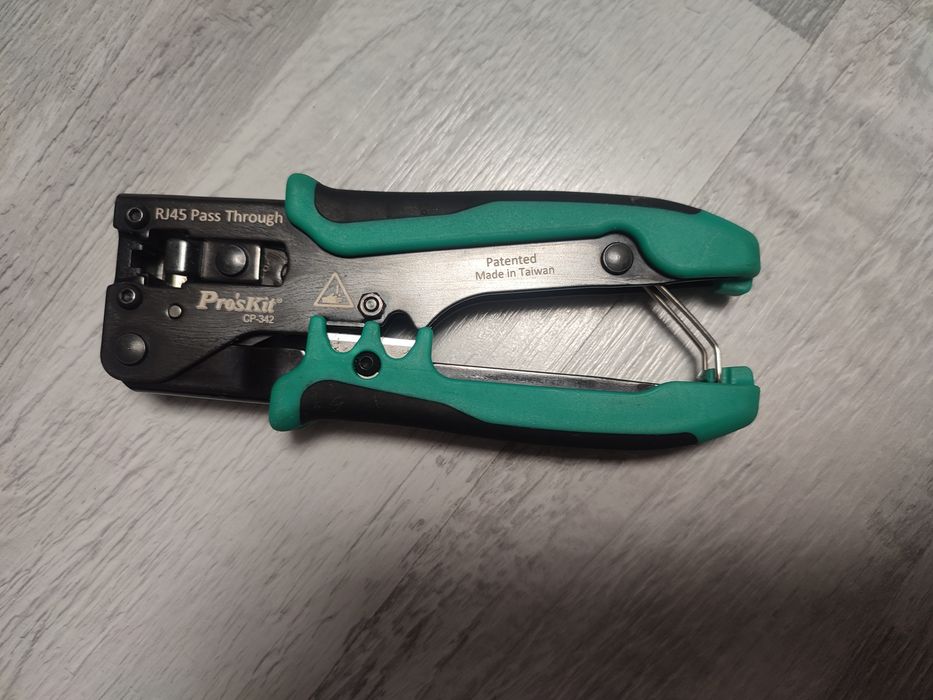 Zaciskacz wtyków przelotowych RJ45 kat.5, Proskit, CP-342
