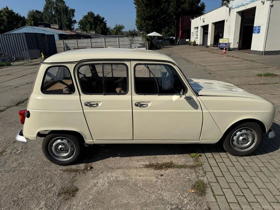 Renault 4 Renault R4 - stan kolekcjonerski