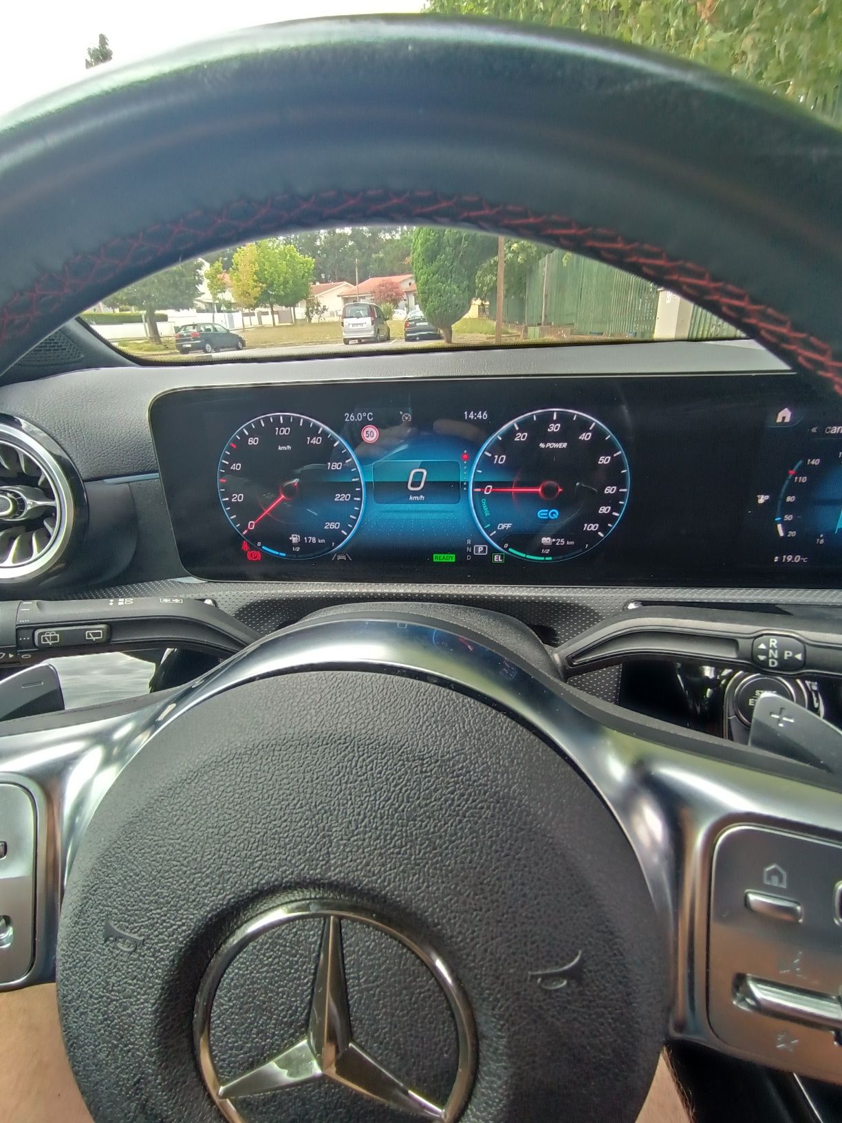 Mercedes A250e 2021