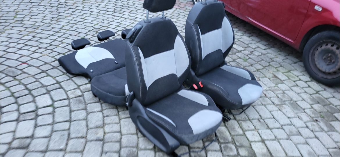 CITROEN C3 II DS3 Fotele Kanapa komplet