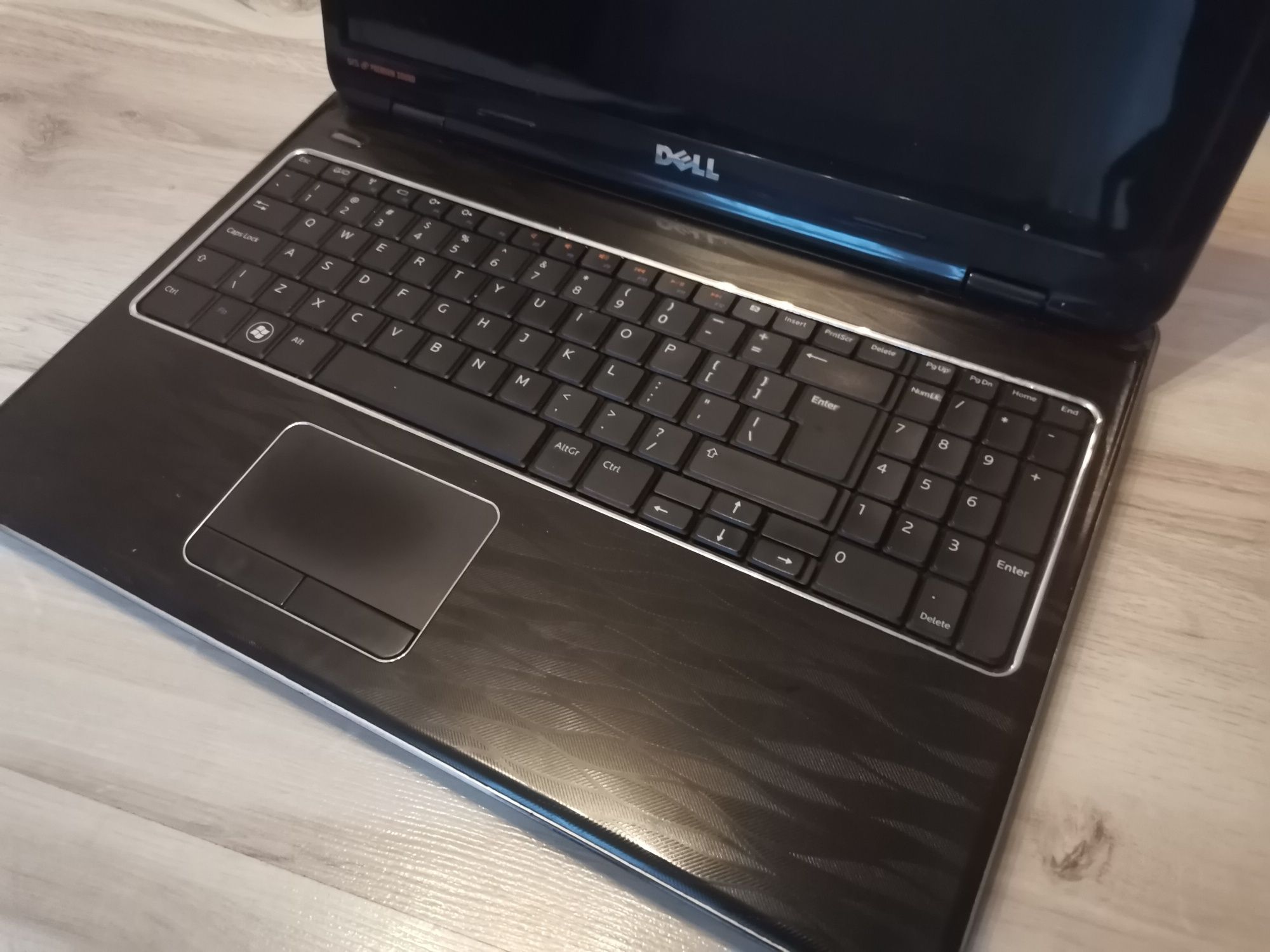 Laptop Dell N5010 i3 procesor