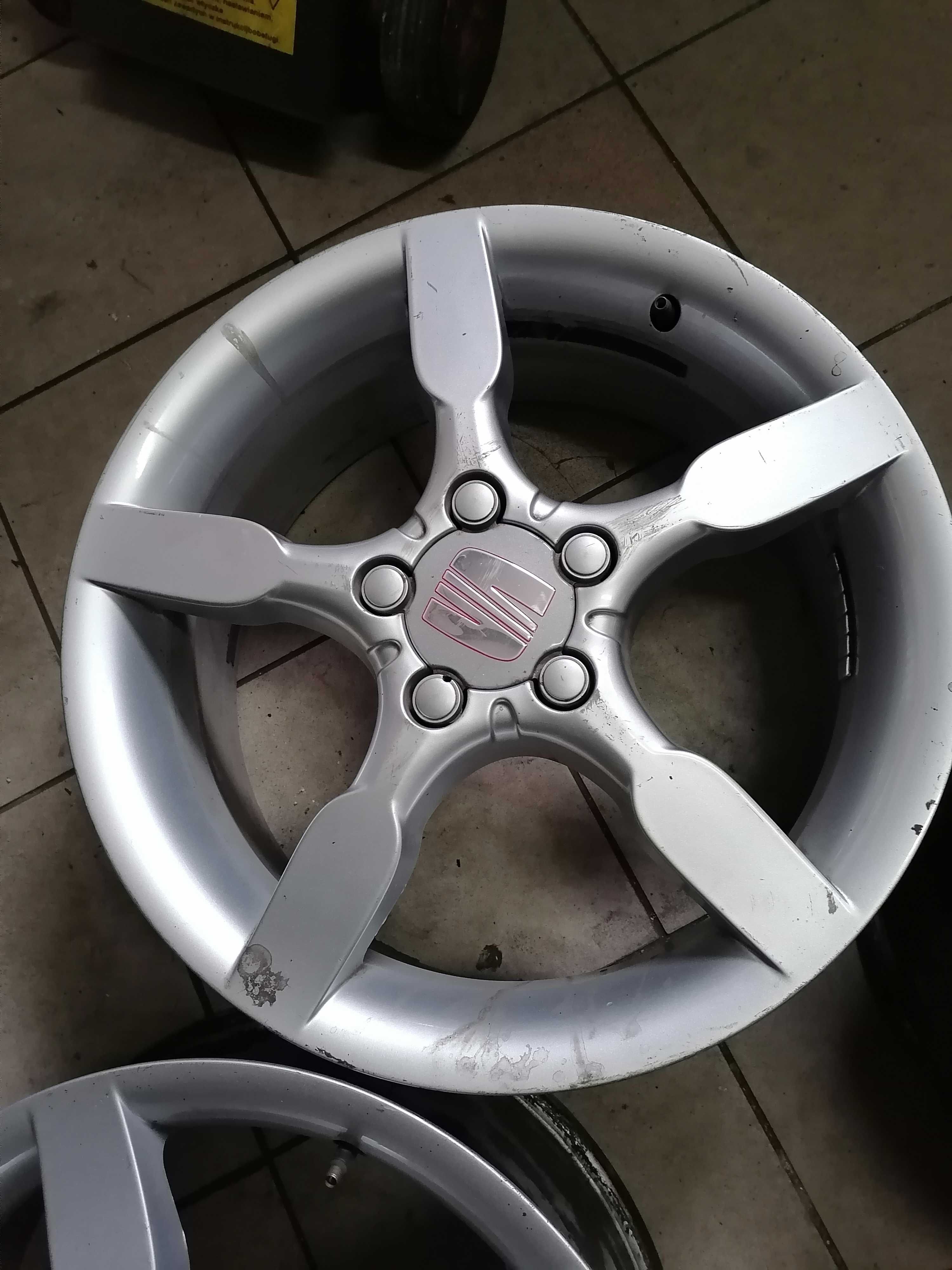 Seat 5x112x57 7JxR17cali 4 Felgi Aluminiowe