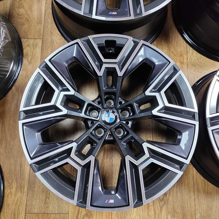 R20 8.5j-10j оригінал BMW 5 i5 G60 G61 стиль 939M диски бмв