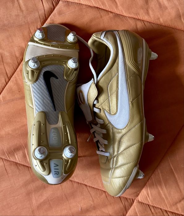 Chuteiras Nike Air Legend R10