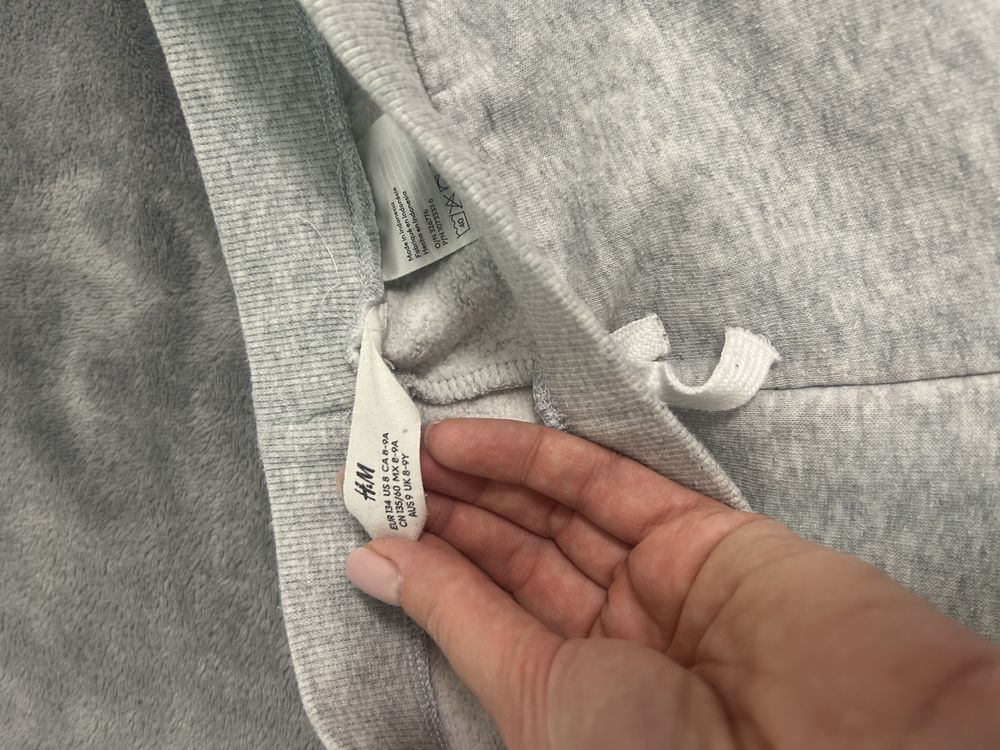 Spodnie dresowe, dresy szare, H&M, 8-10 lat