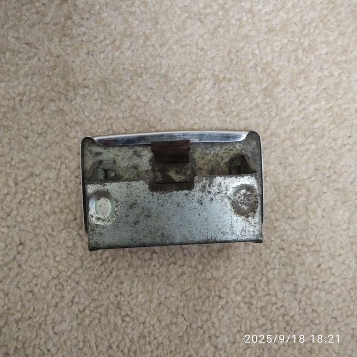 Попільничка ваз ( хромована)