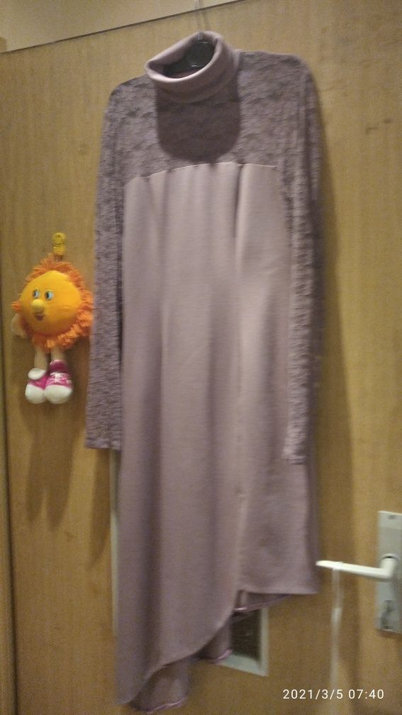 Плаття жіноче,розмір 44-42.