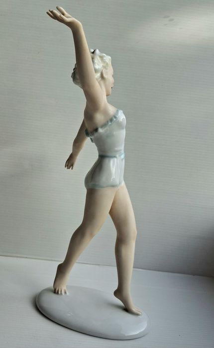 Unterweissbach Schaubach Kunst o wysokości całkowitej 30 cm.