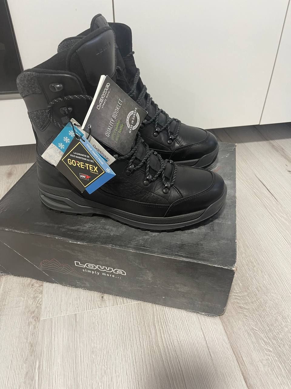 Черевики Зимові тактичні "LOWA RENEGADE EVO ICE GTX®" Black