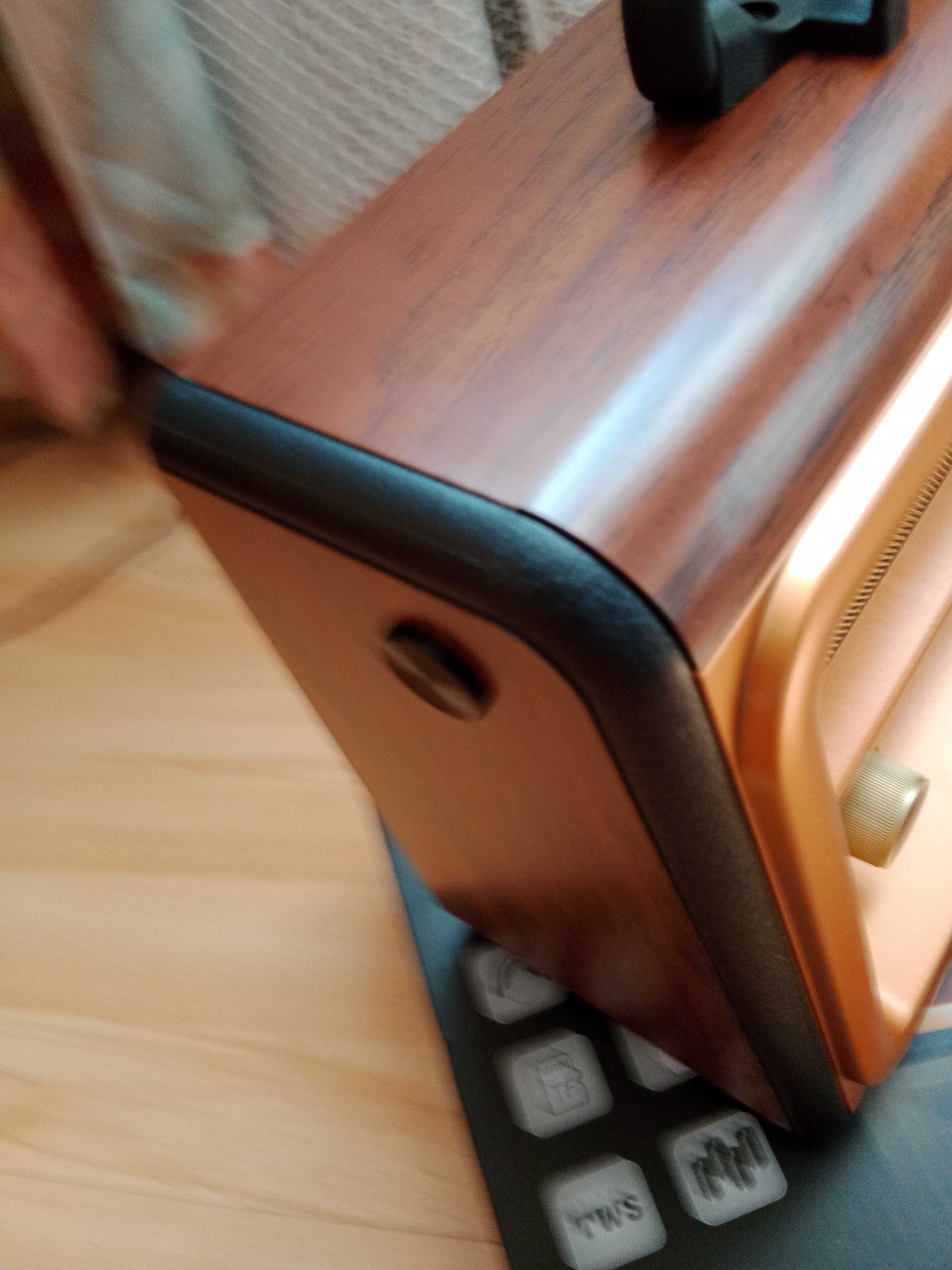 Radio  Przenosne Retro,Usb,bluetooth