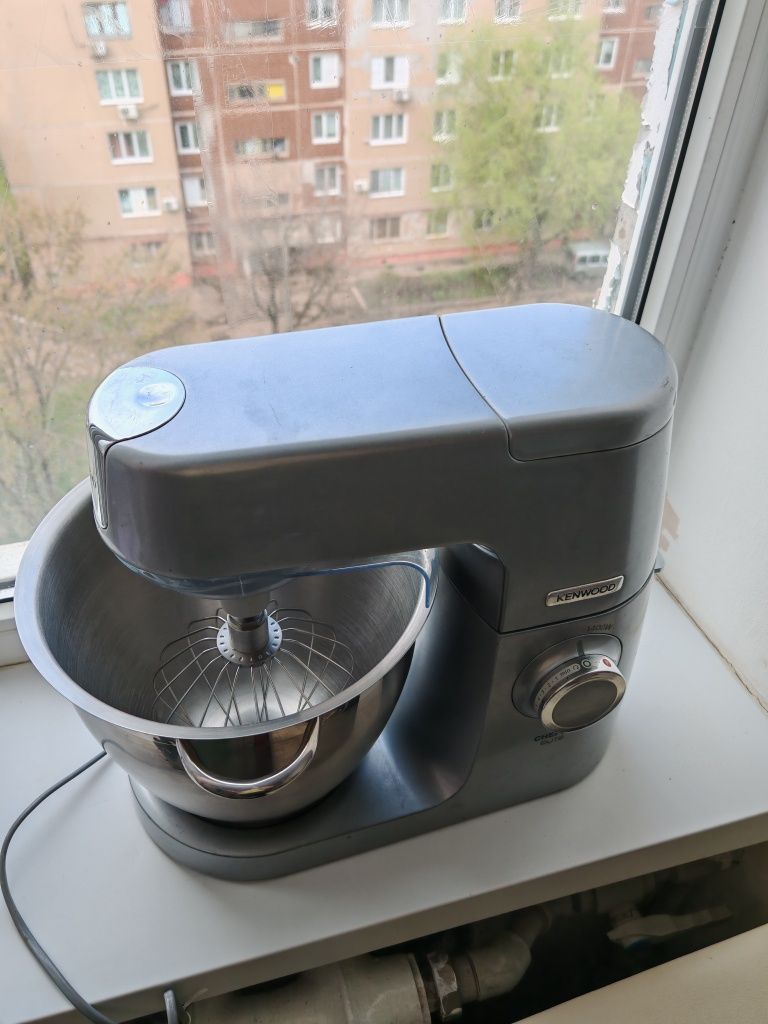 Кухонный комбайн Kenwood Chef XL Elite KVL6370S