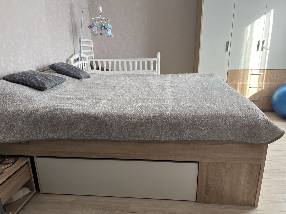 Ліжко двоспальне з шухлядами (без матрацу)