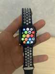 Apple Watch Series 4 44mm — хороший стан, ремінець у подарунок