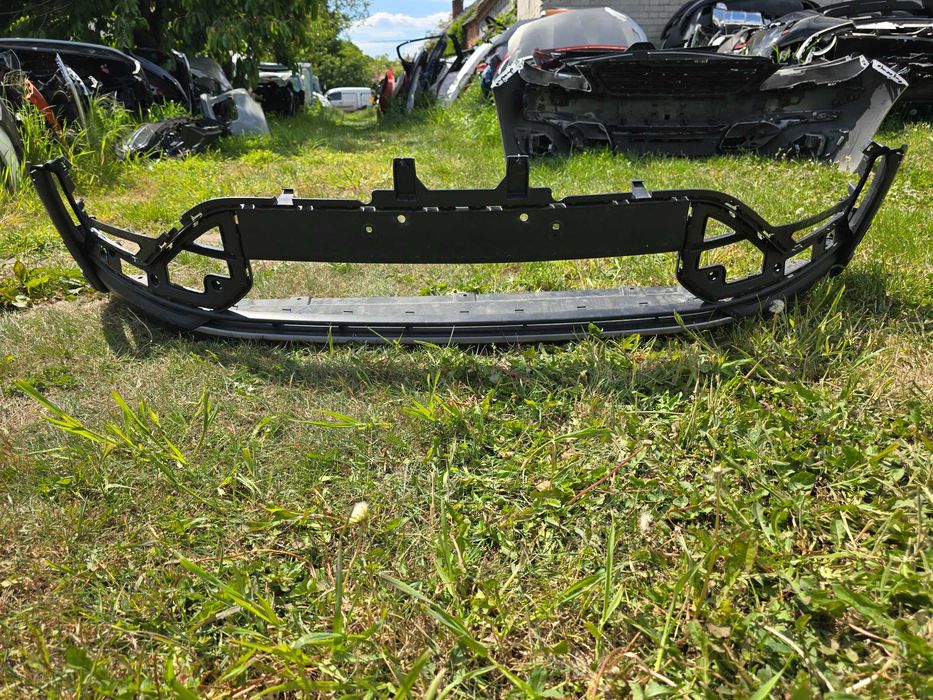 Zderzak przód przedni dokładka LYNK & CO Lynk 01